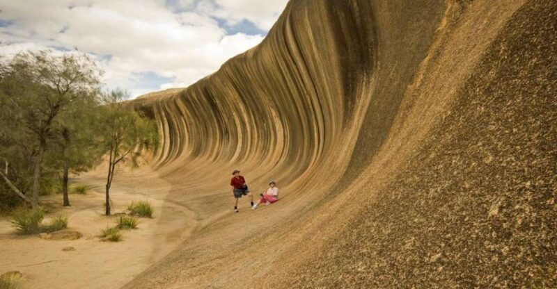 From Perth: Wave Rock and York Cultural Tour With a Guide - Prehistoric Wave Rock