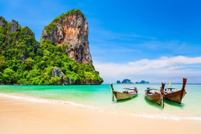 From Phi Phi: Railay Beach Return Speedboat Transfers - Duration and Speedboat Journey