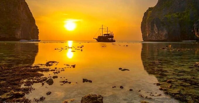 From Phi Phi:Watch Sunset at Maya Bay, Planktron and Snorkel - Tour Logistics