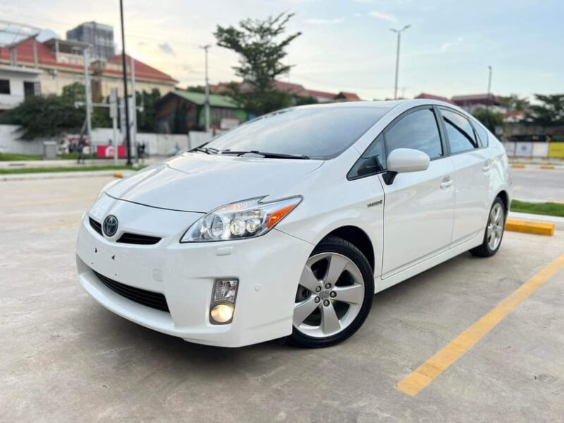 From Phnom Penh: Private Transfer To/From Siem Reap - Small Group Experiences