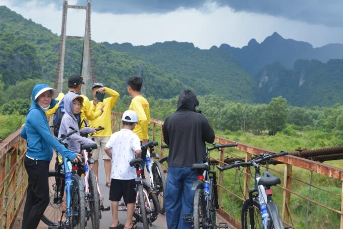 From Phong Nha: Full Day Bicycling Countryside & Duck Stop - Explore Phong Nha Nature