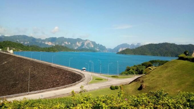From Phuket: Cheow Lan Lake Overnight Resort Stay With Meals - Scenic Viewpoint Photo Stop