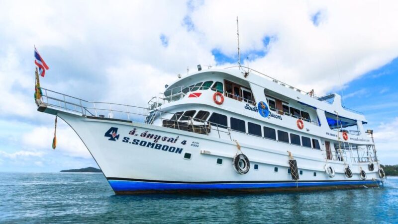 From Phuket: Full-Day Similan Island Scuba Diving Day Trip - Diving Experiences