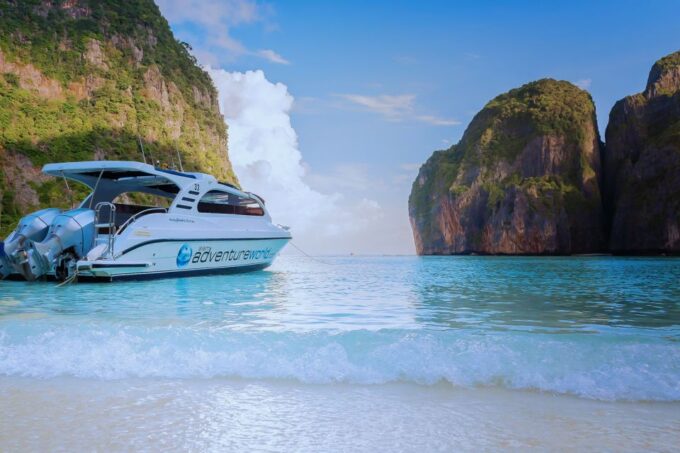 From Phuket Or Khao Lak: Phi Phi Islands Early Bird Tour - Diverse Language Options