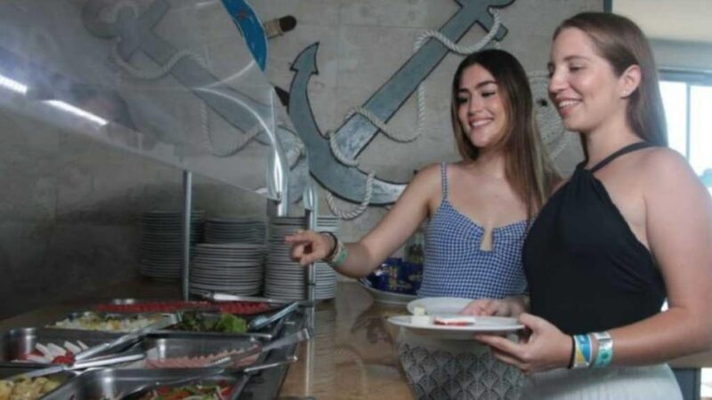 From Playa Del Carmen: Isla Mujeres Catamaran Tour - Transportation and Beach Club Access