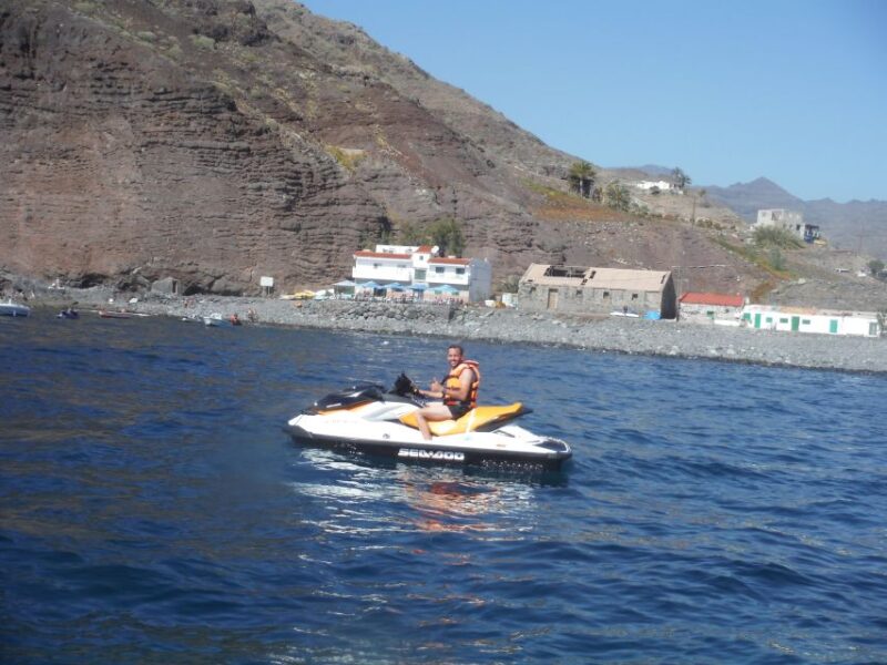 From Playa Del Inglés: Guided Jet Ski Tour & Hotel Transfers - Included Services