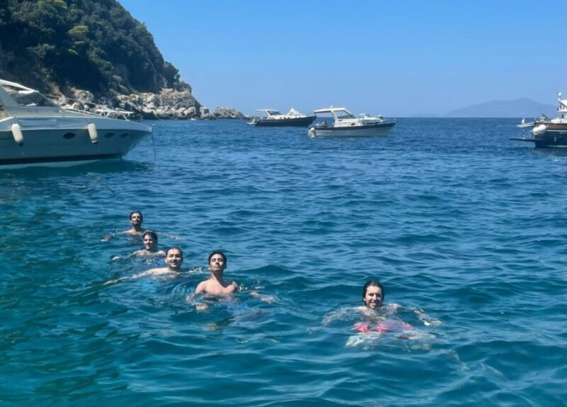 From Pompeii: Full Day Capri Private Boat Trip With Drinks - Key Points