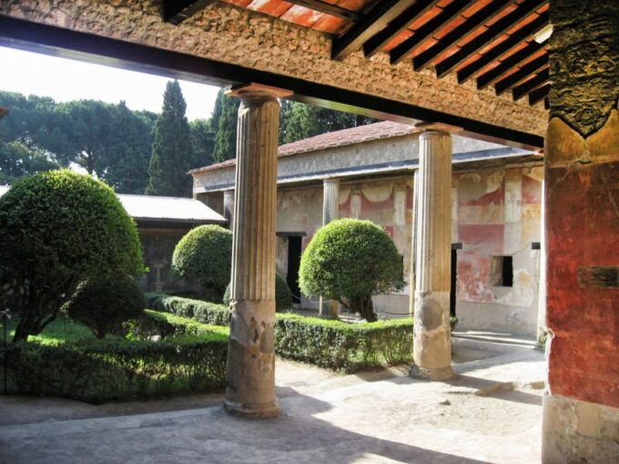 From Pompeii: Guided Walking Tour With Skip-The-Line Entry - Getting to Pompeii
