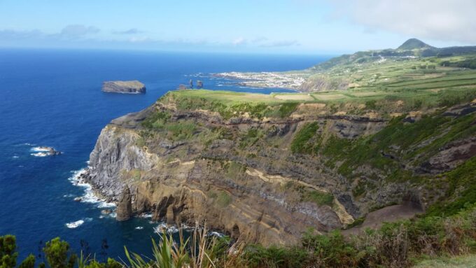 From Ponta Delgada: Sete Cidades Lakes & Fire Lake Day Tour - Pickup and Duration