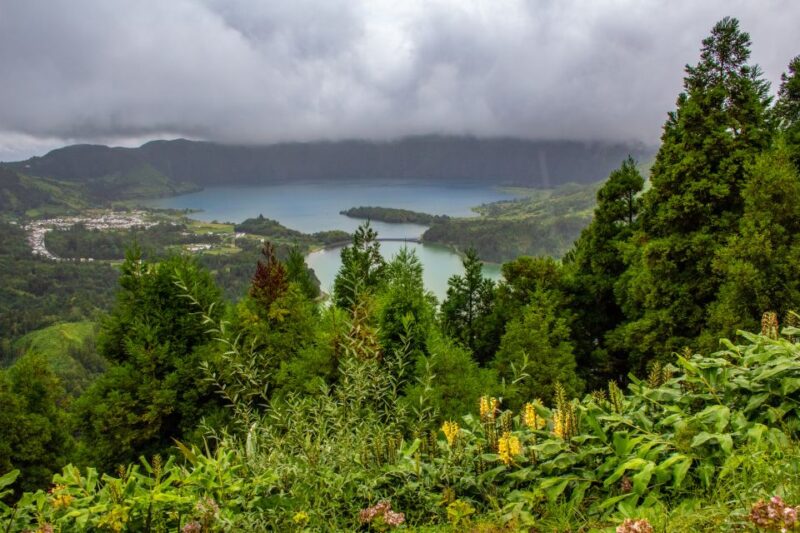 From Ponta Delgada: Vista Do Rei to Sete Cidades Guided Trek - Pickup and Cancellation