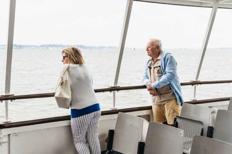 From Poole: Round-trip Jurassic Coastal Cruise to Swanage - Key Points