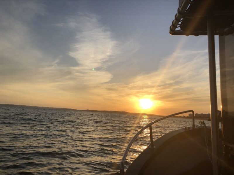 From Portimão: Sunset Boat Trip With Wine - Experience Highlights