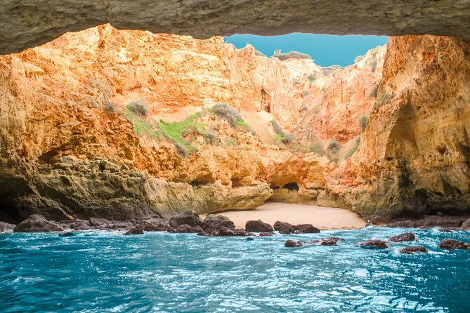 From Portimão to Paradise 60 Minutes Sunrise Tour - Meeting Information