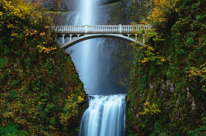 From Portland: Columbia Gorge Waterfalls Tour - Tour Experience