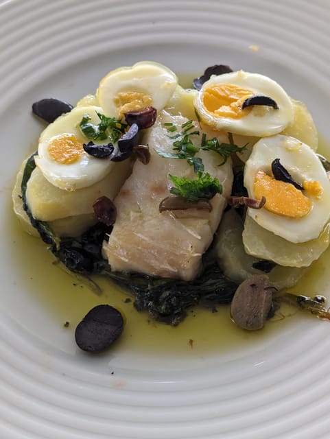 From Porto: 2 Wine Regions, Private Boat & Chefs Lunch - Scenic River Cruise