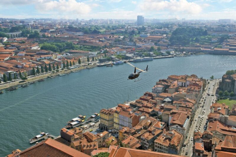 From Porto: City and Douro River Helicopter Sightseeing Tour - Customer Ratings