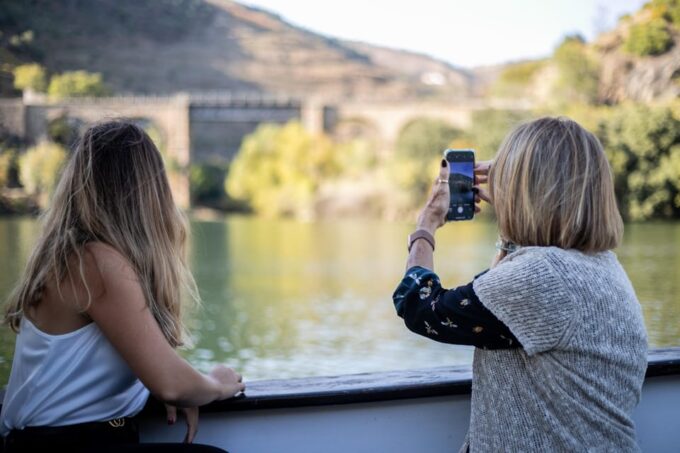 From Porto: Full-Day Douro Valley & Wine Tour With Lunch - Booking and Availability