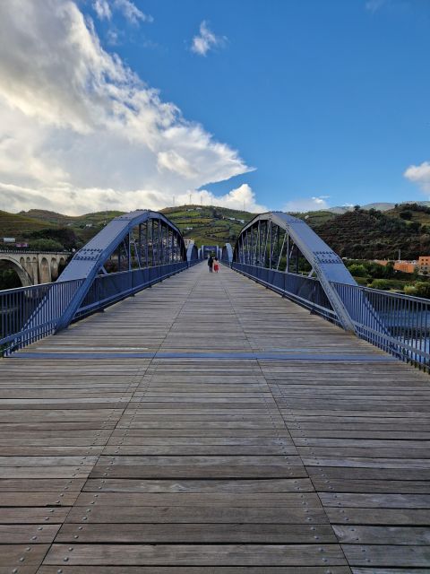 From Porto Private Wine Tour With 2 Tastings, Boat and Lunch - Winery Experiences
