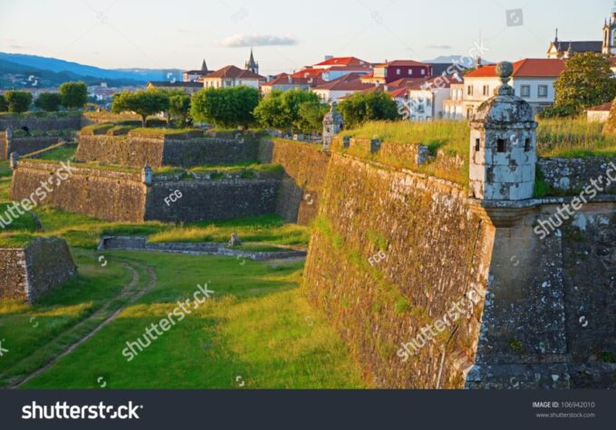 From Porto: Santiago De Compostela Full Day Tour - Duration and Languages