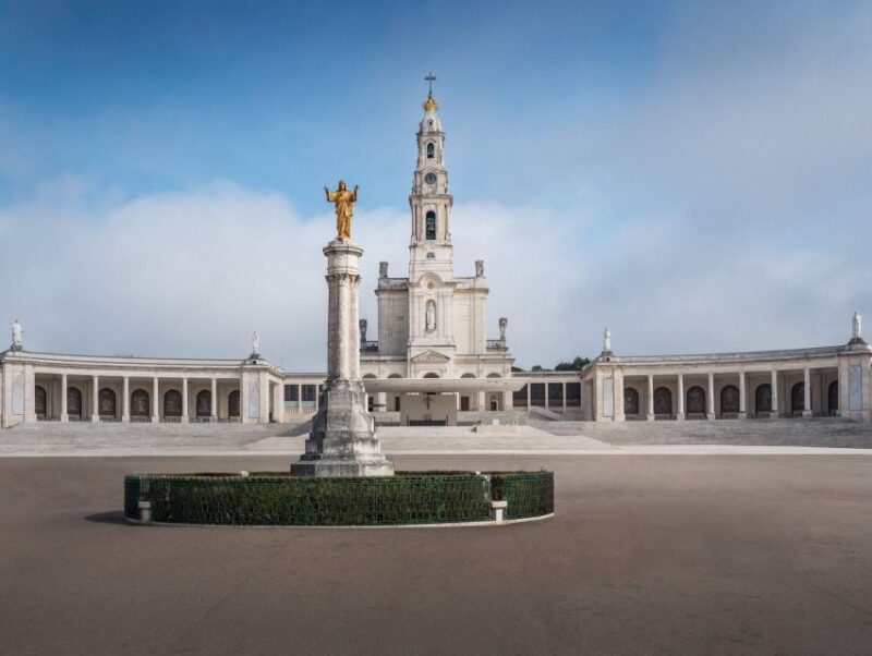 From Porto: Tour to Fatima / Batalha in 1 Day - Key Points