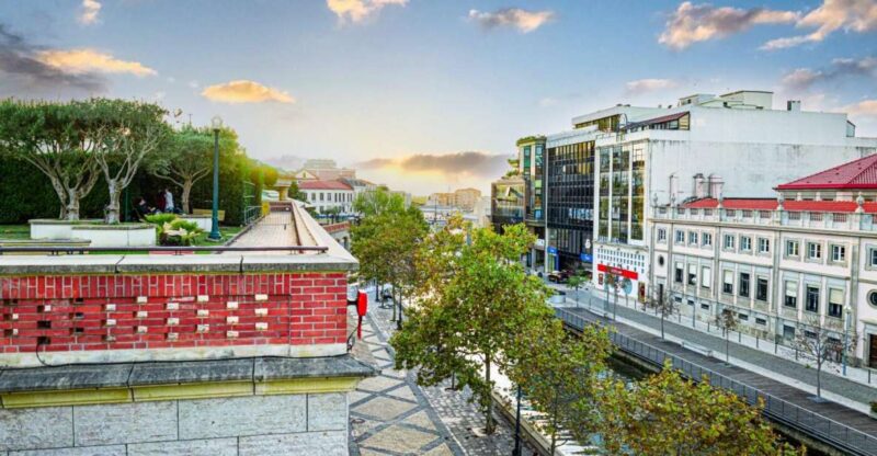 From Porto: Transfer to Lisbon With Stops Until 3 Cities - Aveiro Highlights