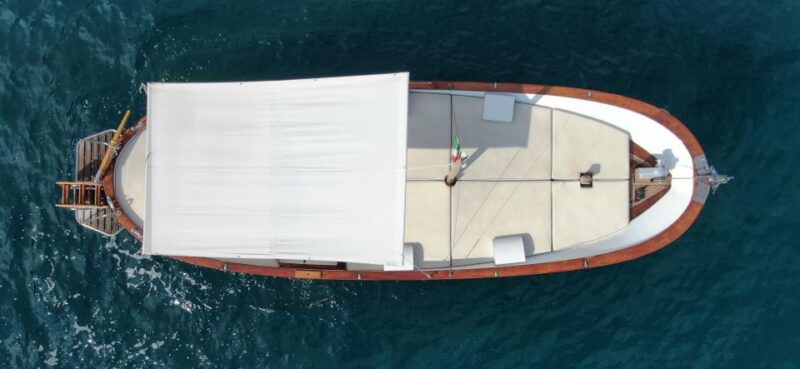 From Positano: Calypso Boat Tour With Aperitif and Snacks - Experience Highlights