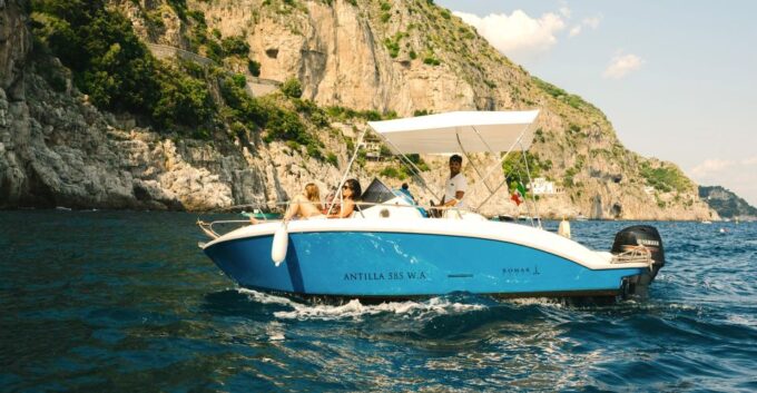 From Positano/Praiano: Amalfi Coast Speedboat Tour - Explore Caves and Grottos