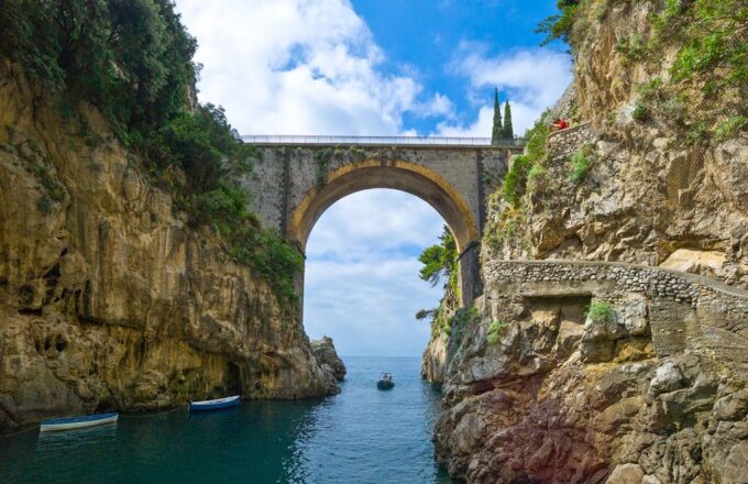 From Positano: Private Boat Tour to Capri or Amalfi - Pricing and Duration
