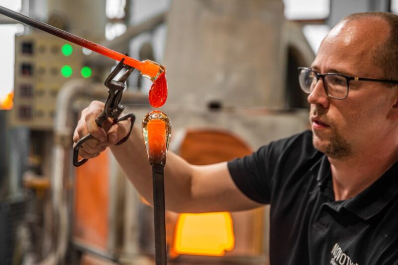 From Prague: Bohemian Glass Crystal Private Tour With Lunch - Itinerary Highlights