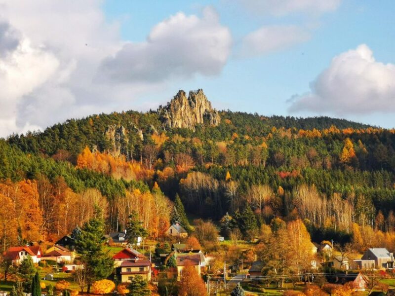 From Prague: Bohemian Paradise - Full-Day Hiking Trip - Falcon Heights