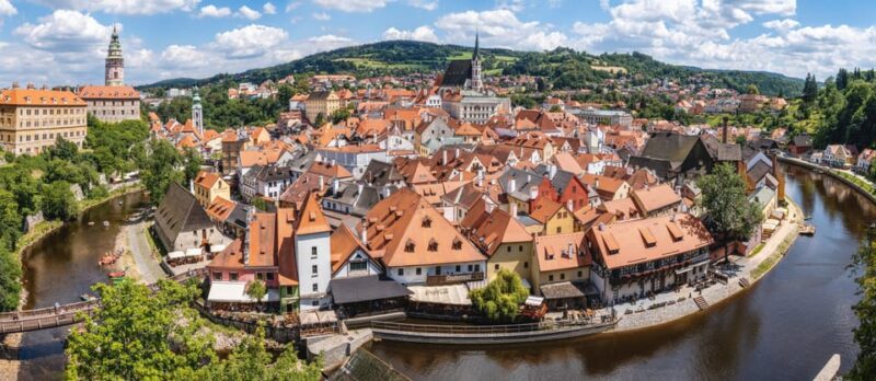 From Prague: Český Krumlov Full-Day Tour With Pickup - Customer Reviews and Feedback