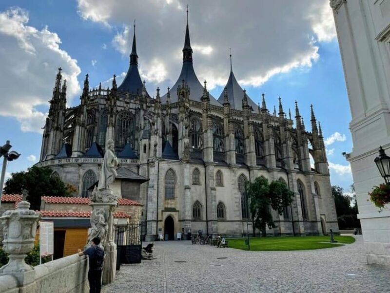 From Prague: Day Trip to Kutna Hora With Czech Lunch - Key Points