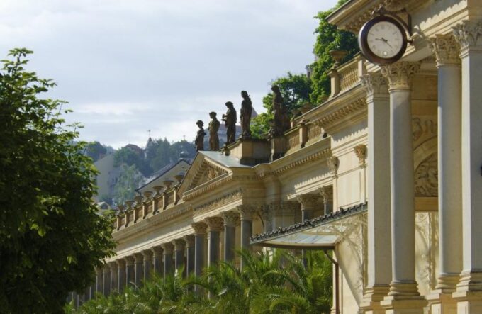 From Prague: Guided Trip to Karlovy Vary With Spa - What to Bring