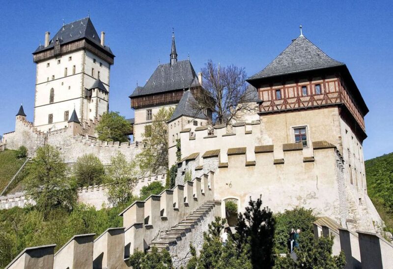 From Prague: Half-Day Karlstejn Castle Tour - Meeting Point and Transportation