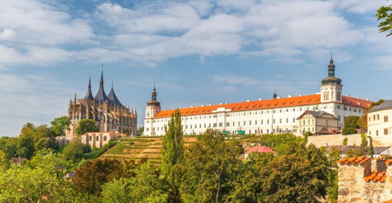 From Prague: Kutná Hora Day Excursion With Bone Church - Transportation and Meeting Point