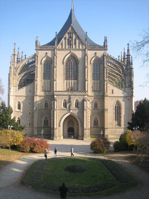 From Prague: Kutna Hora Walking Tour & St. Barbara Cathedral - Exploring Kutna Hora