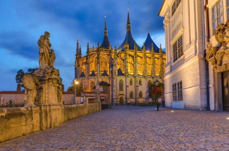 From Prague: Private Guided Tour to Kutna Hora - Pickup and Return
