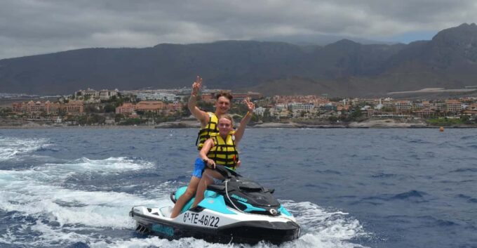 From Puerto Colon : 1 Hour Adrenaline Jetski Tour - Included in the Tour