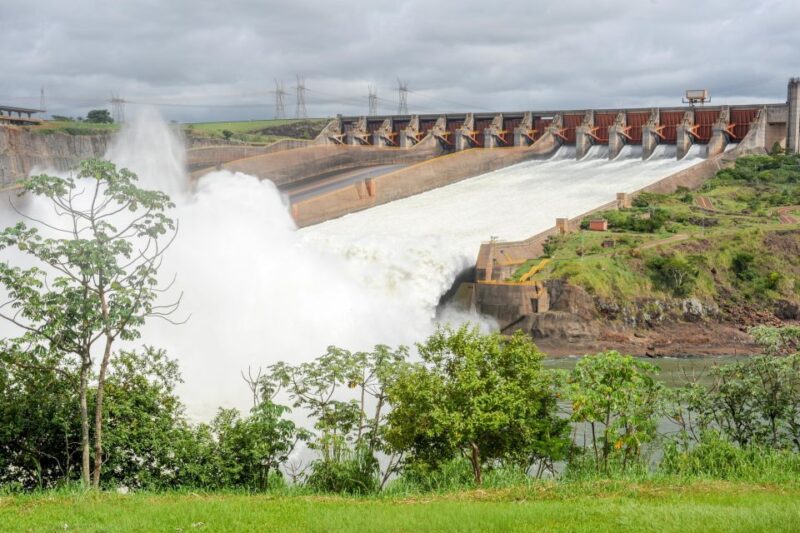 From Puerto Iguazu: Itaipu Dam Tour With Entrance Ticket - Important Information