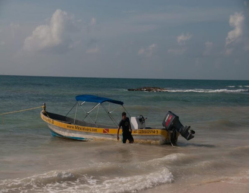 From Puerto Morelos: Lagoon Kan Luum - Swimming in Crystal Waters
