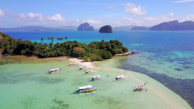 From Puerto Princesa: Day Trip to El Nido and Island Hopping - Meals and Refreshments