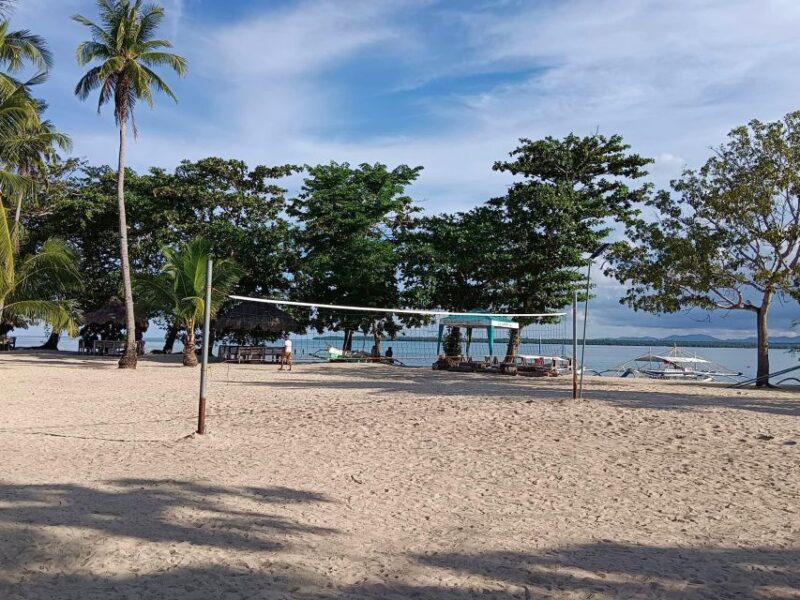 From Puerto Princesa: Honda Bay Island Hopping Full-Day Tour - Packing Essentials