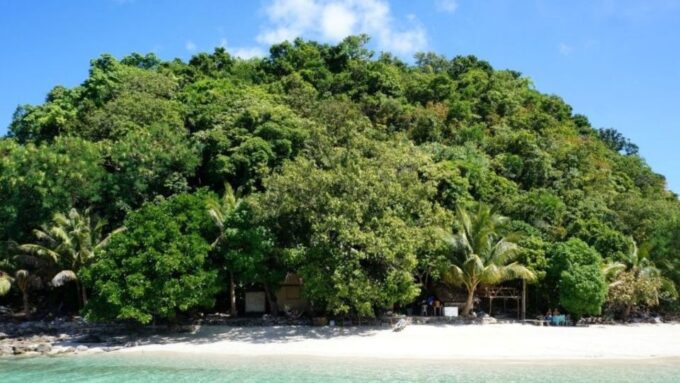 From Puerto Princesa: Port Barton Island Hopping Day Trip - Island Hopping Destinations