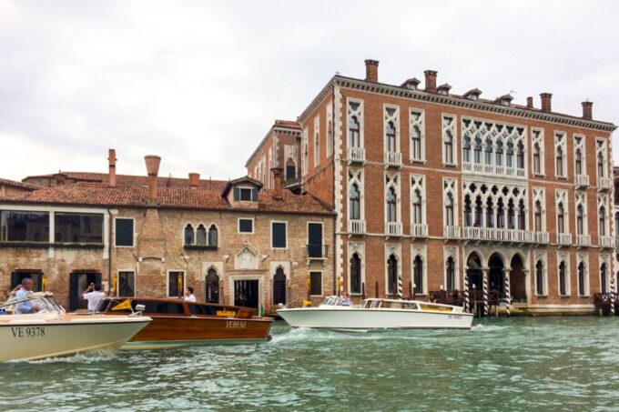From Pula: Venice Boat Trip With Day or One-Way Option - Luggage and Transportation Policies