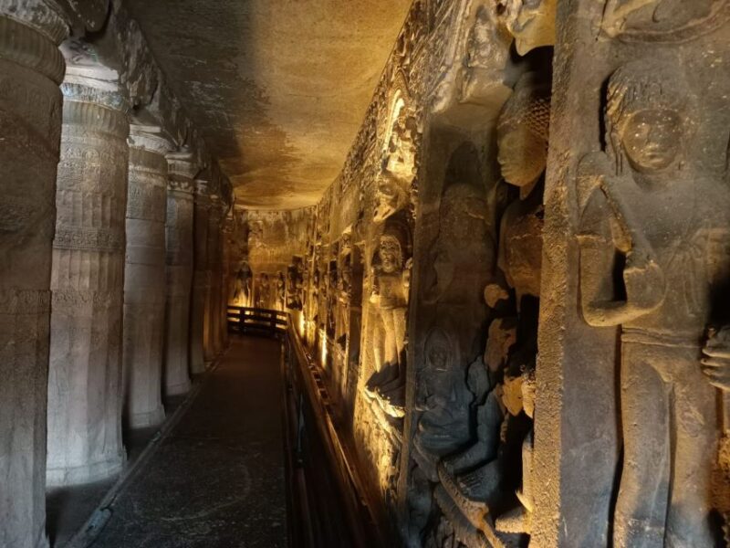 From Pune: Ajanta, Ellora Caves and Aurangabad Guided Tour - Day 2: Explore Ajanta Caves