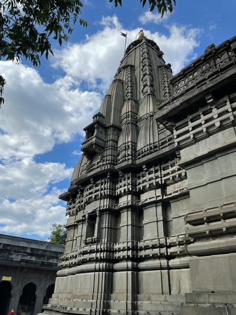 From Pune: Maharashtra Jyotirlinga and Sai Baba Temple Tour - What to Bring and Recommendations