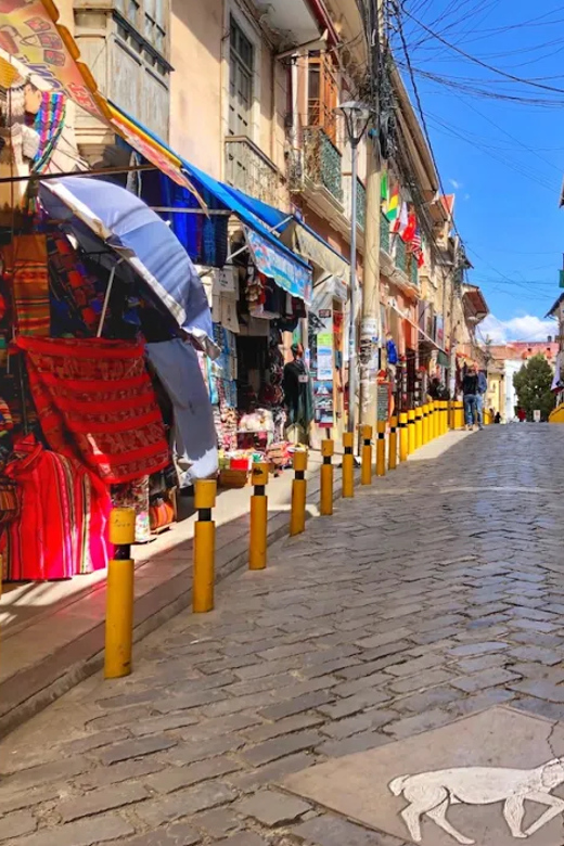 From Puno: Discover La Paz and Tiwanaku | Full-Day - Cultural Exploration