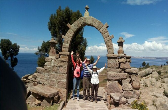 From Puno Lake Titicaca 2 Days With Bus to Cusco - Lunch and Meals