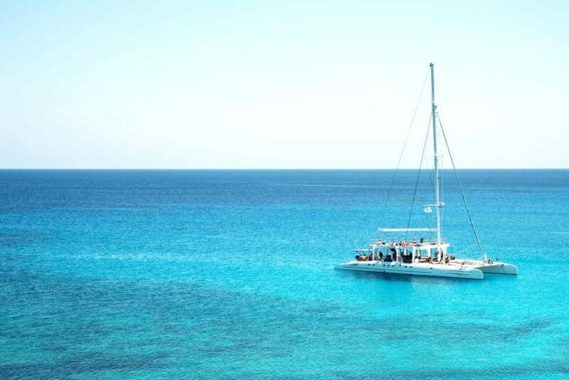 From Punta Cana: Catamaran Tour to Saona Island with Open Bar and Buffet - FAQ