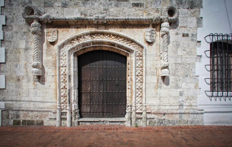 From Punta Cana: Full-Day Santo Domingo City Tour - Visiting Historic Landmarks and Museums